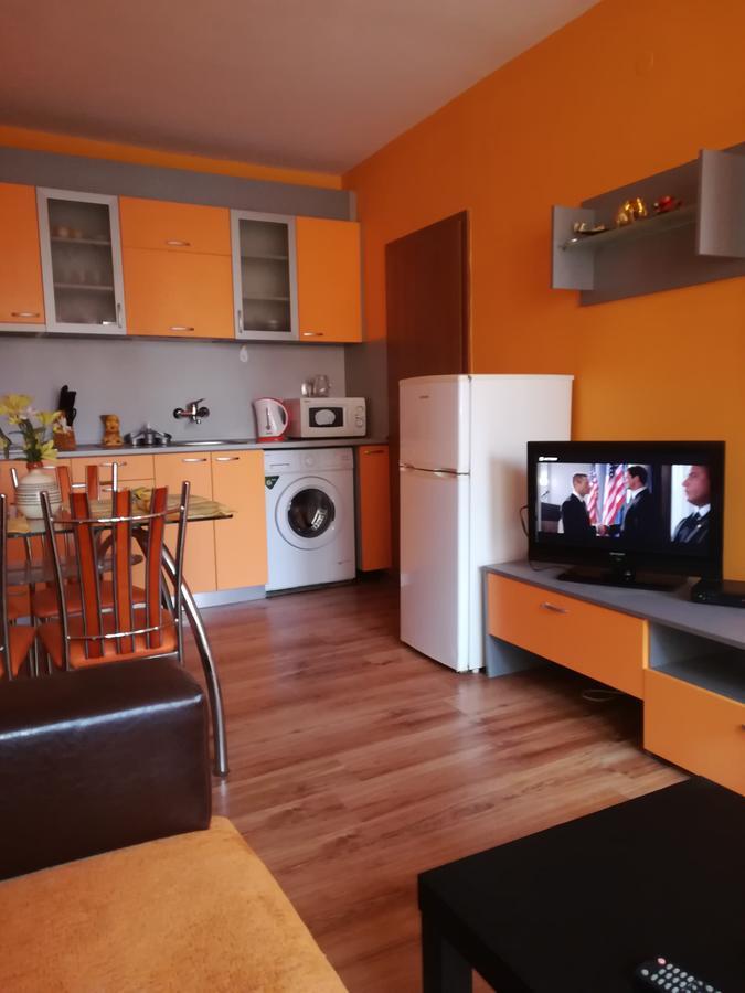 Apartments Stefi Pomorie Bagian luar foto